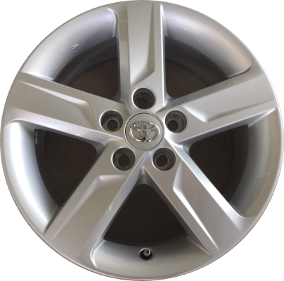 Toyota Camry 2012-2014 powder coat silver 17x7 aluminum wheels or rims. Hollander part number ALY69604, OEM part number 4261106750, 4261106770.
