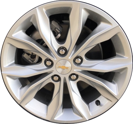Chevrolet Malibu 2019-2024 powder coat silver 17x7.5 aluminum wheels or rims. Hollander part number ALY5894, OEM part number 23389657.