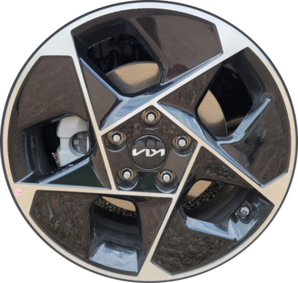 KIA SOUL 2023-2024 black machined 17x7 aluminum wheels or rims. Hollander part number ALY70775, OEM part number 52910K0600.