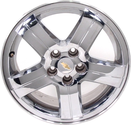 Chevrolet Malibu 2006-2007 chrome clad 17x7 aluminum wheels or rims. Hollander part number ALY5076, OEM part number 9597630.