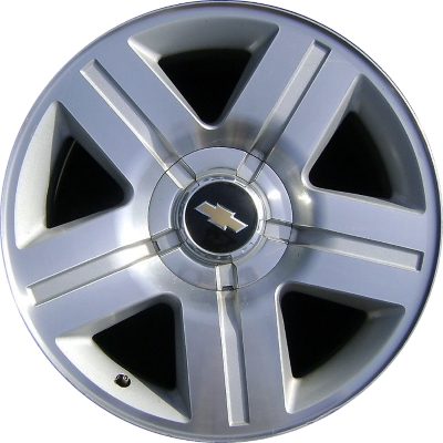 Chevrolet Avalanche 1500 2007-2012, Silverado 1500 2007-2012, Suburban 1500 2007-2012, Tahoe 2007-2012 silver machined 20x8.5 aluminum wheels or rims. Hollander part number 5291, OEM part number 9597675, 9598056.