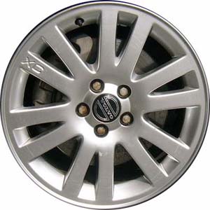 Volvo XC90 2003-2009 powder coat hyper silver 17x7 aluminum wheels or rims. Hollander part number ALY70300, OEM part number 306646068.