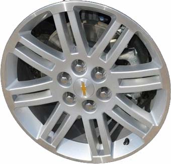 Buick Enclave 2009-2012, Chevrolet Traverse 2009-2015, GMC Acadia 2009-2012, Saturn Outlook 2009-2010 silver machined 20x7.5 aluminum wheels or rims. Hollander part number 7063, OEM part number 9597530.