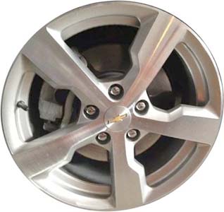 Chevrolet Volt 2011-2015 silver machined 17x7 aluminum wheels or rims. Hollander part number ALY5481U10/5564, OEM part number 22826571.