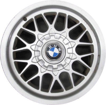 BMW 525i 2001-2003, 528i 1997-2000, 530i 2001-2003, 540i 1997-2003 powder coat silver 16x7 aluminum wheels or rims. Hollander part number 59250, OEM part number 36111093529.