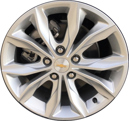 Chevrolet Malibu 2019-2025 powder coat silver 17x7.5 aluminum wheels or rims. Hollander part number ALY5894, OEM part number 23389657.