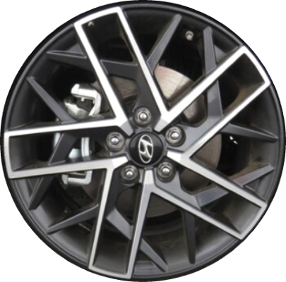 Hyundai Elantra 2019-2020 charcoal machined 18x7.5 aluminum wheels or rims. Hollander part number ALY70968HH, OEM part number 52910F2DA0.