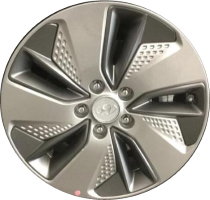 Hyundai Kona 2019-2021 powder coat silver 17x7 aluminum wheels or rims. Hollander part number ALY70963, OEM part number 52910K4000.