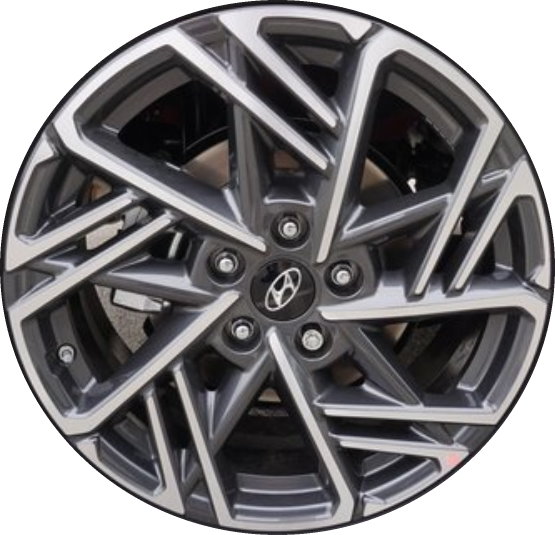 Hyundai Kona 2022 charcoal machined 18x7.5 aluminum wheels or rims. Hollander part number 70632, OEM part number 52910J9850.