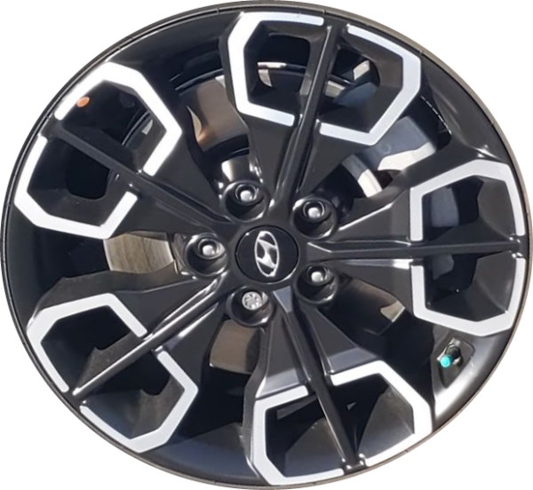 Hyundai Santa Cruz 2022-2024 black machined 18x7.5 aluminum wheels or rims. Hollander part number 70661, OEM part number 52910K5100.