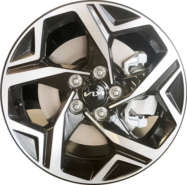 KIA Sportage 2023-2024 black machined 17x7 aluminum wheels or rims. Hollander part number ALY74627, OEM part number 52910P1100.
