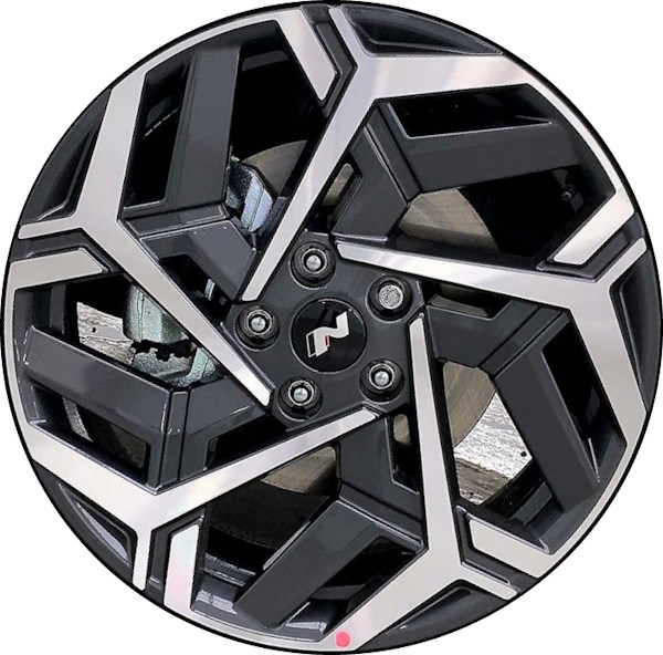 Hyundai Kona 2024-25 charcoal machined 19x7.5 aluminum wheels or rims. Hollander part number 71061, OEM part number 52910BE700.