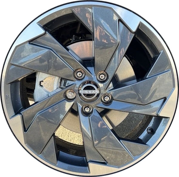 Nissan Rogue 2024-2025 charcoal machined 18x7.5 aluminum wheels or rims. Hollander part number 62882 95880 OE Part Number: D0C006RZ3C