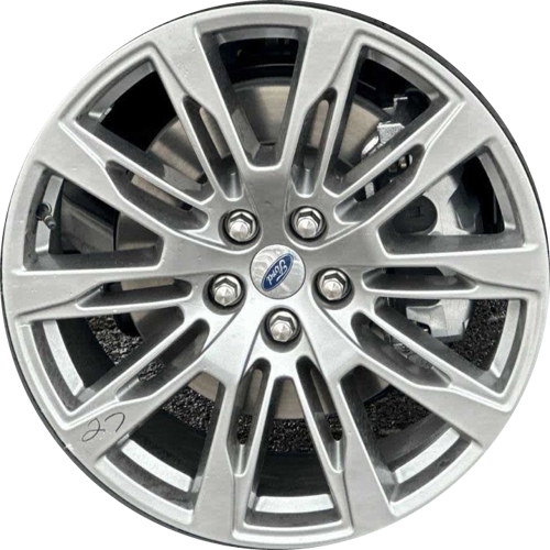 Ford Explorer Platinum 2025 powder coat hyper silver 20x8 aluminum wheels or rims. Hollander part number ALY94025, OEM part number D6AZ1007C