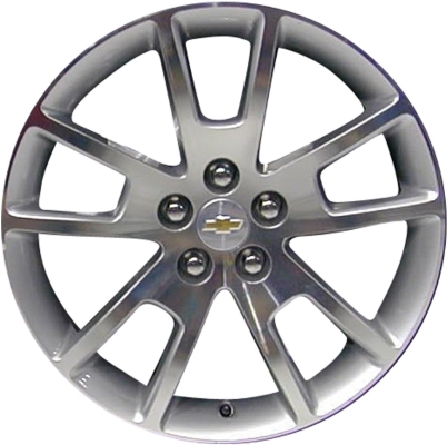Chevrolet Malibu 2006-2012 silver machined 18x7 aluminum wheels or rims. Hollander part number ALY5361, OEM part number 9596801, 9598595.