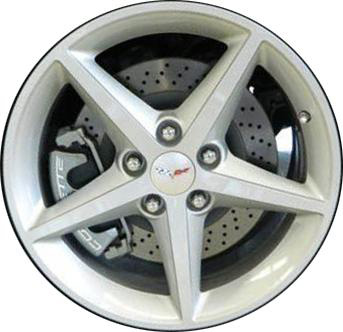 Chevrolet Corvette 2011-2013 powder coat silver 18x8.5 aluminum wheels or rims. Hollander part number ALY5484U20/5486, OEM part number 9598118.