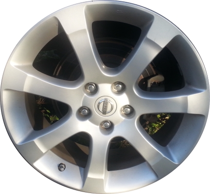 Nissan Maxima 2004-2008 powder coat silver 18x7.5 aluminum wheels or rims. Hollander part number ALY62475, OEM part number 40300ZK40A.