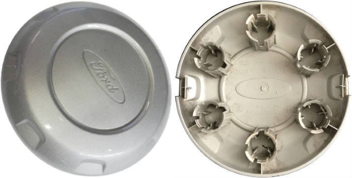 C3557/3778 Ford Expedition,F-150 OEM (6 Lug) Silver Center Cap #4L3Z1130EA
