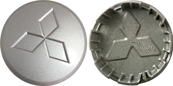 C65811 Mitsubishi Eclipse, Endeavor, Galant, Lancer OEM Silver Center Cap #4252A073HA