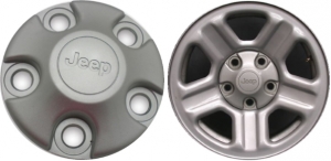 C9072 Jeep Wrangler OEM Silver Center Cap #1AH90TRMAC