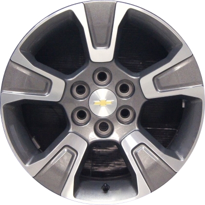 Chevrolet Colorado 2015-2020 charcoal machined 17x8 aluminum wheels or rims. Hollander part number ALY5671, OEM part number 94775680, 23245008.