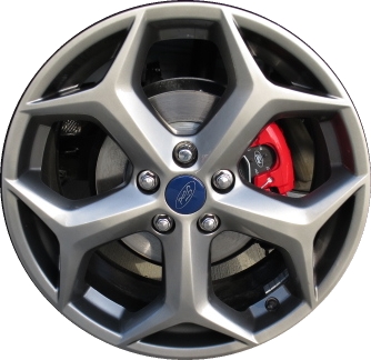 Ford Focus 2013-2018 sparkle silver or rado grey 18x8 aluminum wheels or rims. Hollander part number ALY3905HH, OEM part number CM5Z1007B, CM5Z1007E.