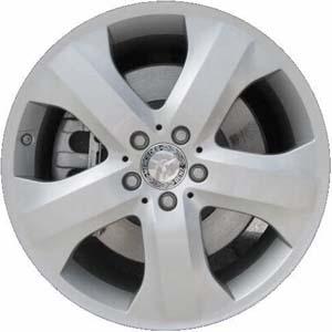Mercedes-Benz ML320 2009, ML350 2010-2011 powder coat silver 19x8 aluminum wheels or rims. Hollander part number 85071, OEM part number 1644015602.